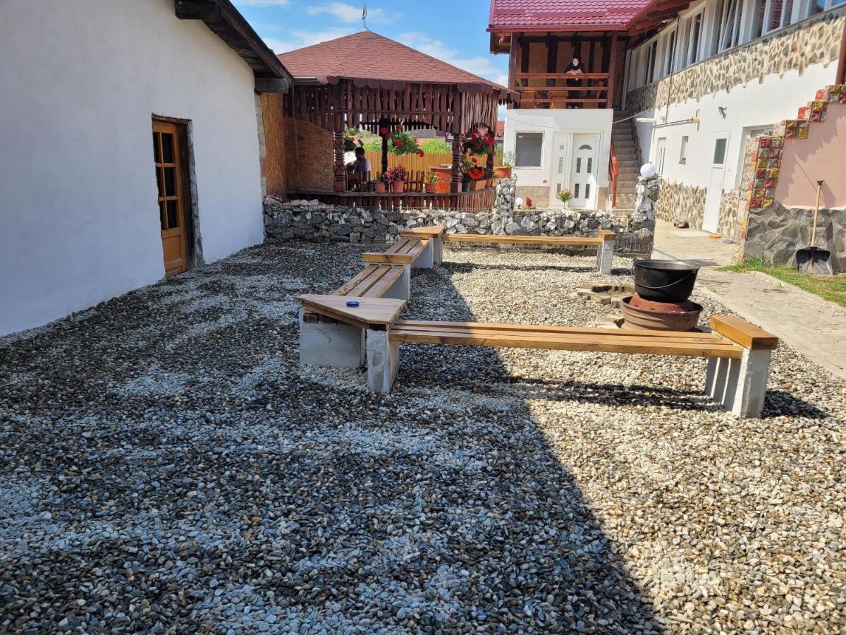 Готель Casa Luca Симбета-де-Сус Екстер'єр фото