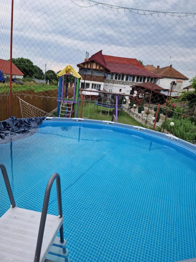 Готель Casa Luca Симбета-де-Сус Екстер'єр фото