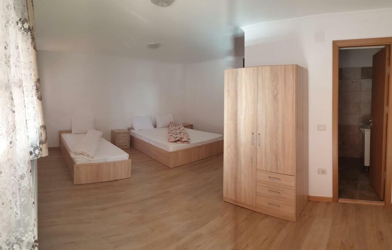 Готель Casa Luca Симбета-де-Сус Екстер'єр фото